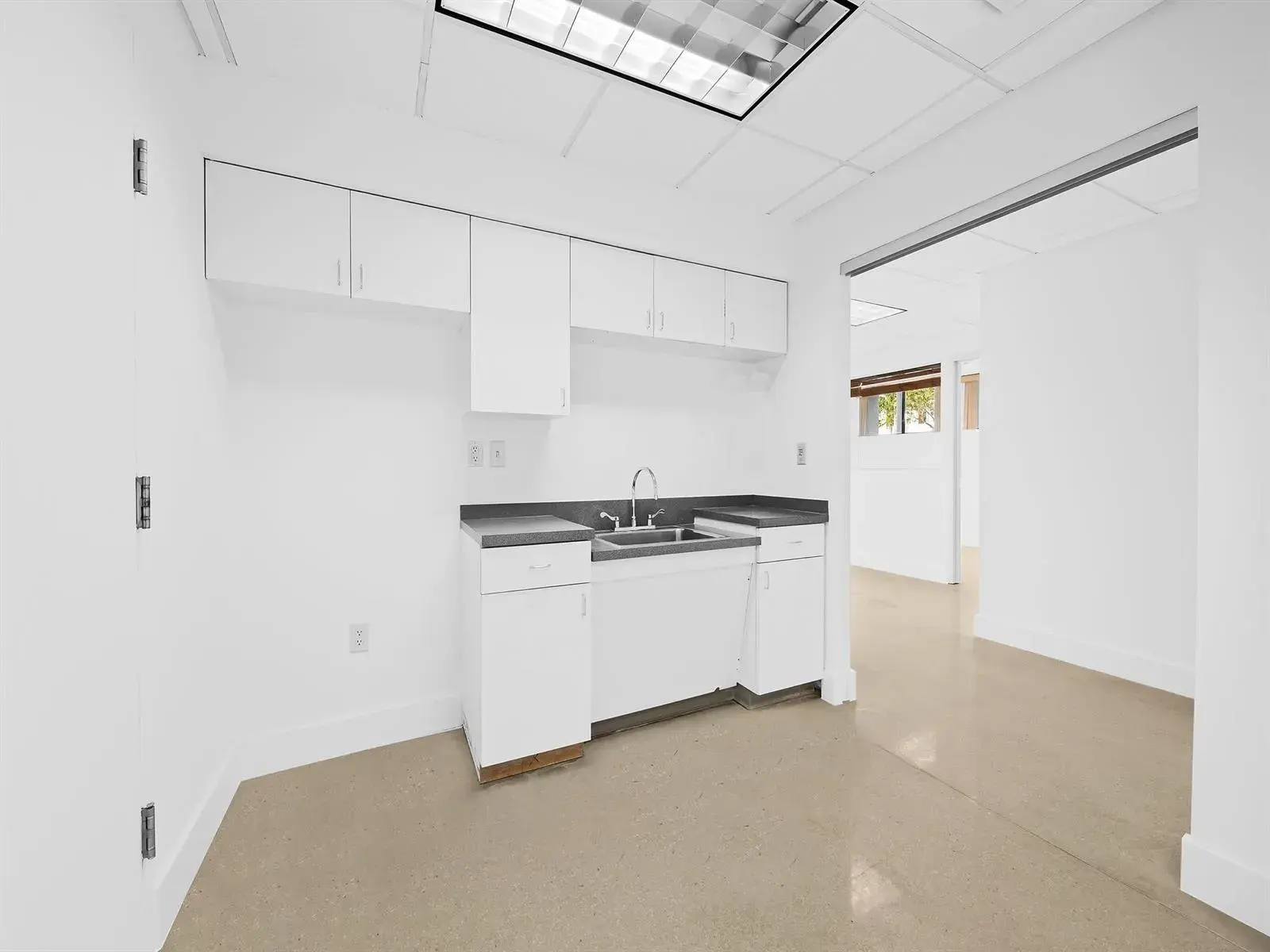 707 NE 3rd Avenue, Fort Lauderdale FL 33304
