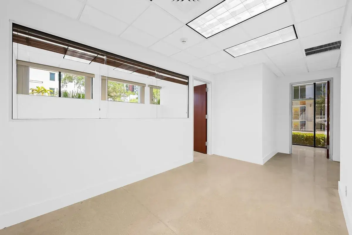 707 NE 3rd Avenue, Fort Lauderdale FL 33304