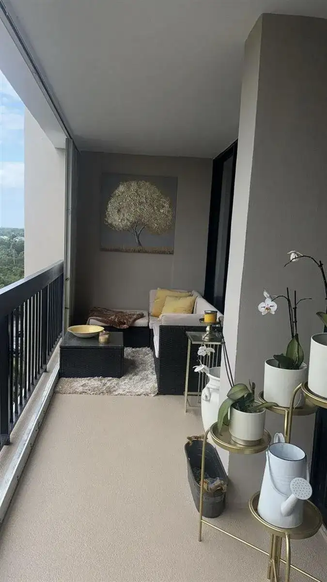 2425 Presidential Way # 705, West Palm Beach FL 33401 photo 2