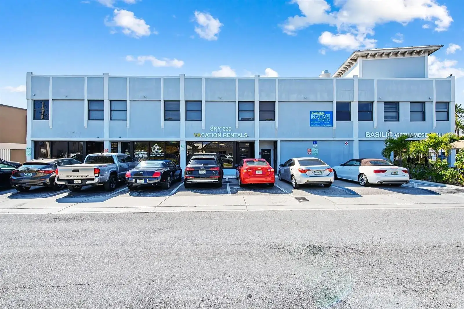 222 E Commercial Boulevard, Lauderdale By The Sea FL 33308 photo 2