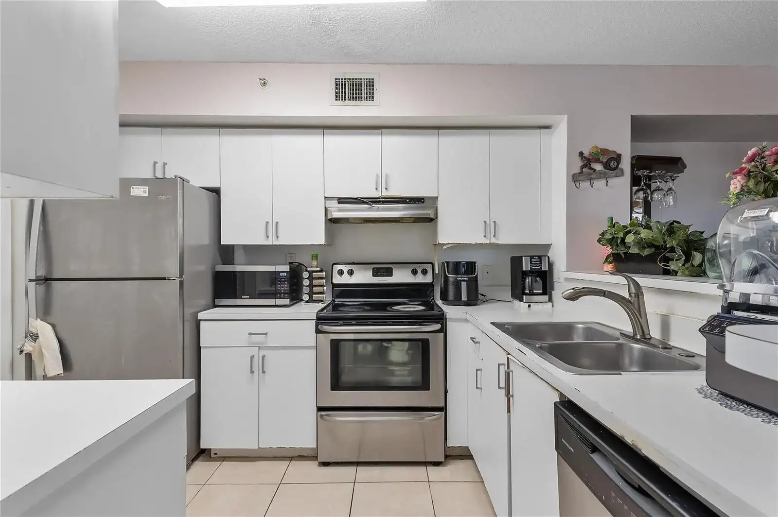 2133 Renaissance Boulevard # 205, Miramar FL 33025 photo 5