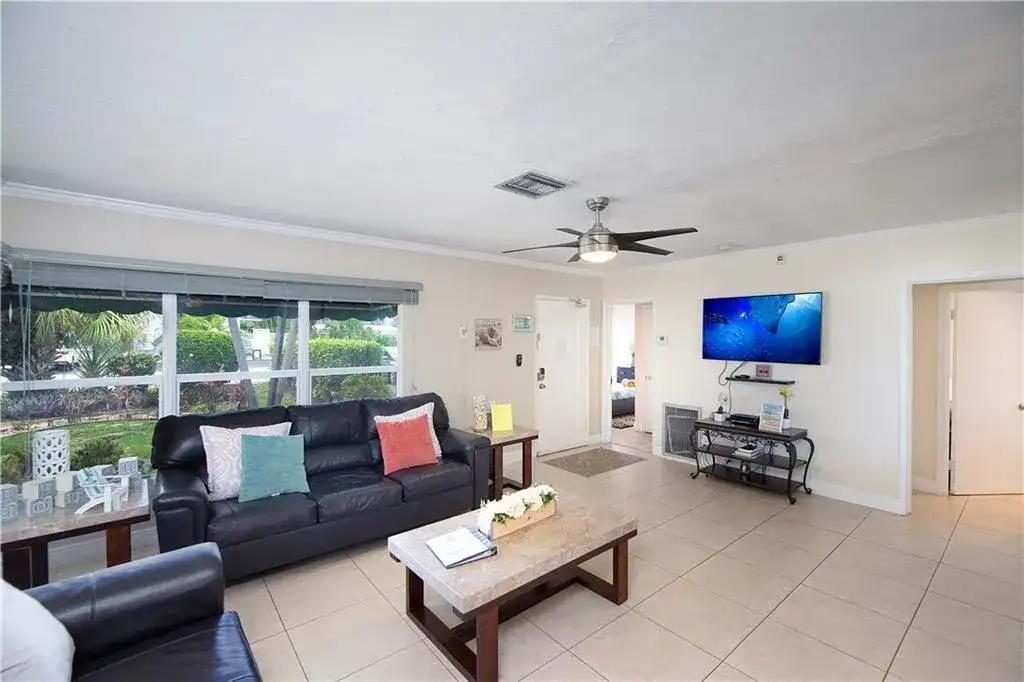 2613-2615 NE 33rd Avenue, Fort Lauderdale FL 33308 photo 5