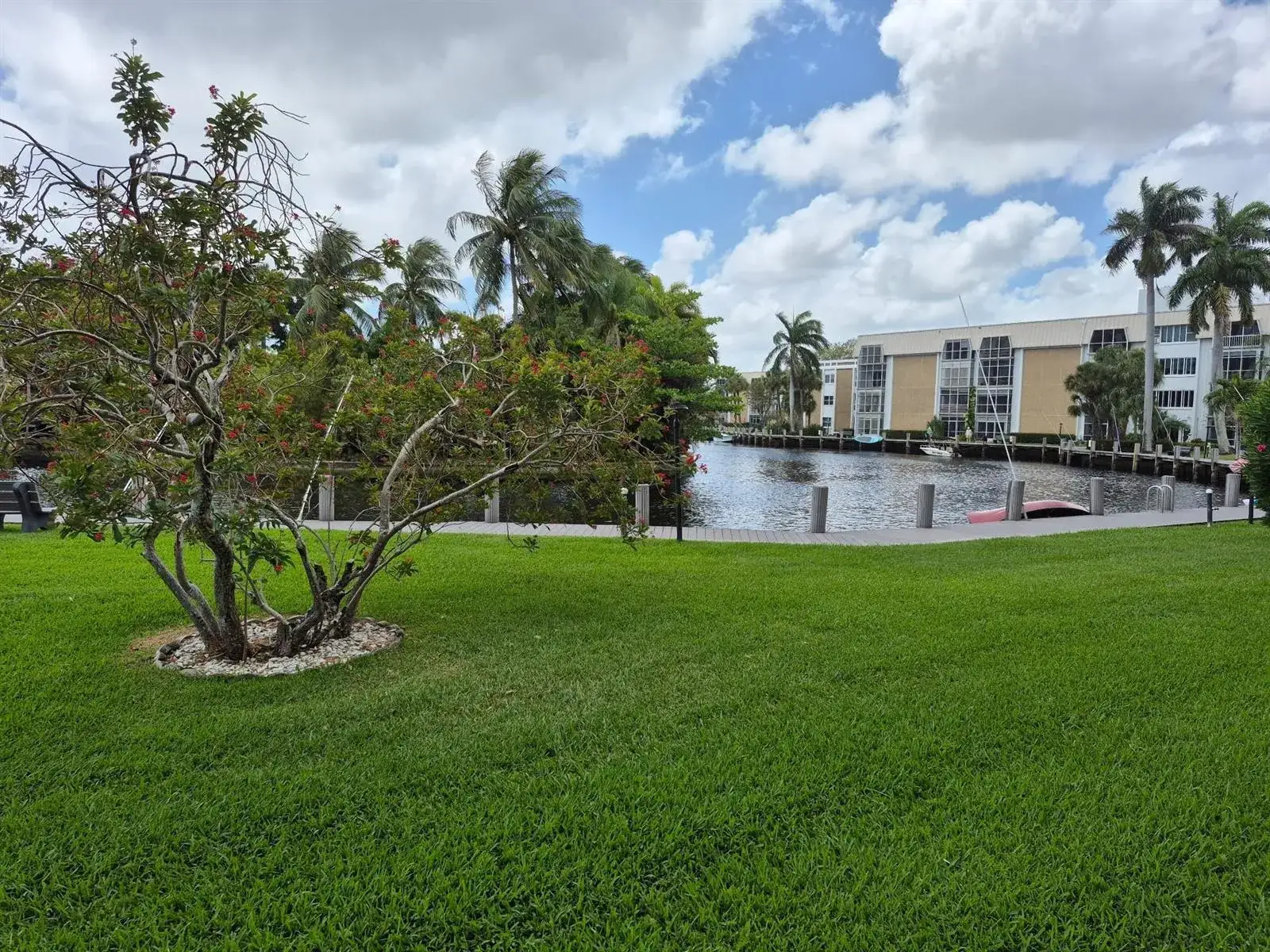 3010 NE 16 Avenue # 102, Oakland Park FL 33334