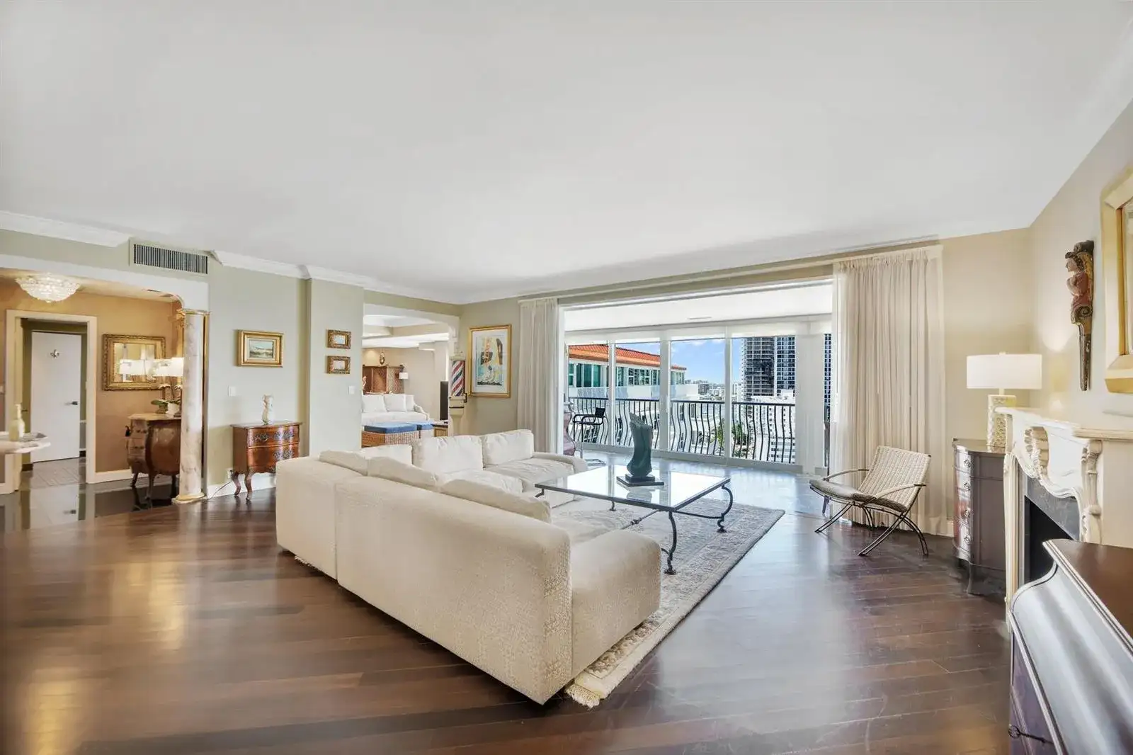 1 Las Olas Circle, Fort Lauderdale FL 33316 photo 5