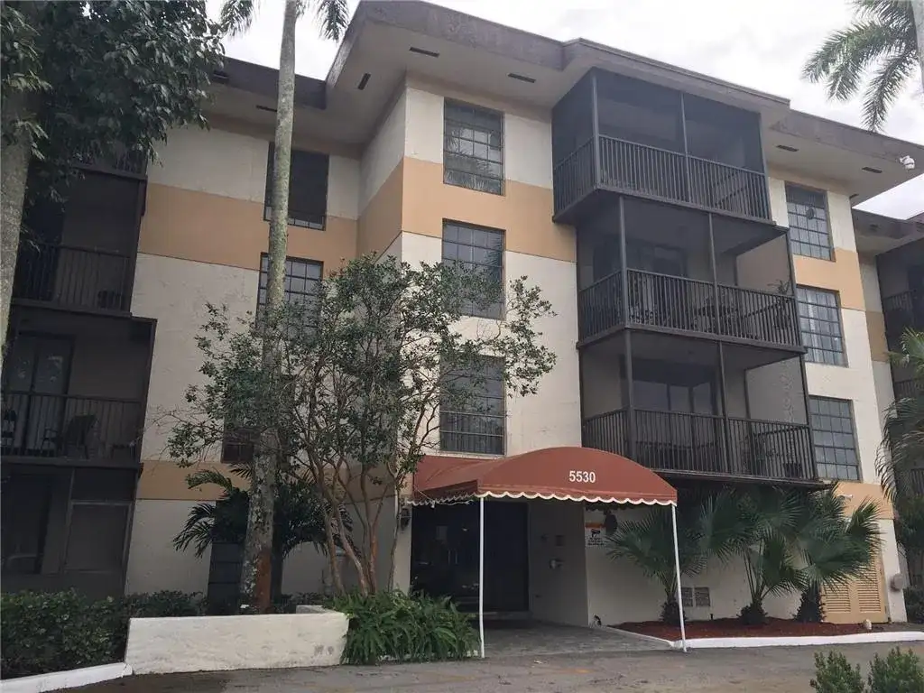 5530 NW 44th Street # 301C, Lauderhill FL 33319 photo 3