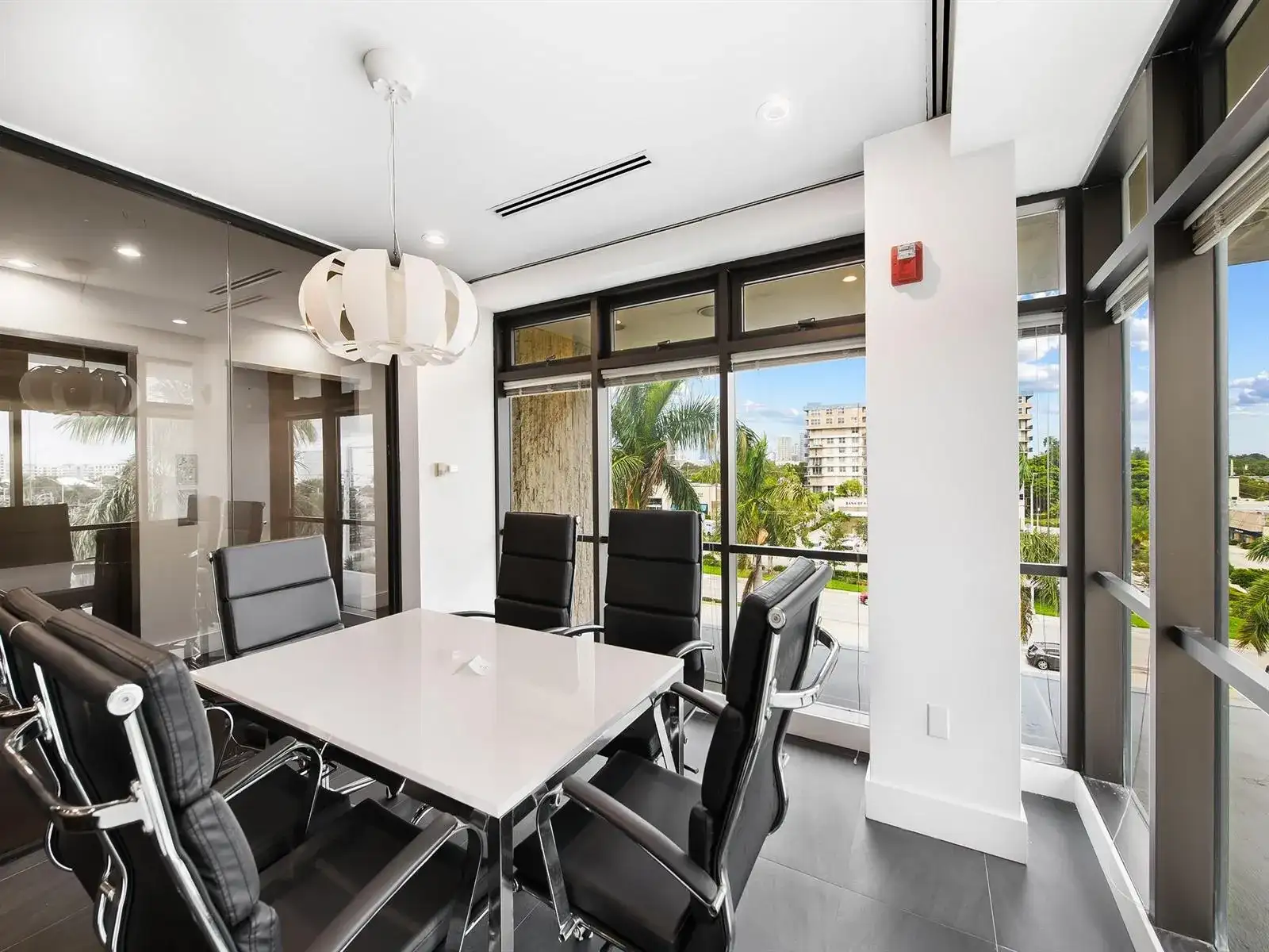 910 SE 17th Street, Fort Lauderdale FL 33316 photo 3