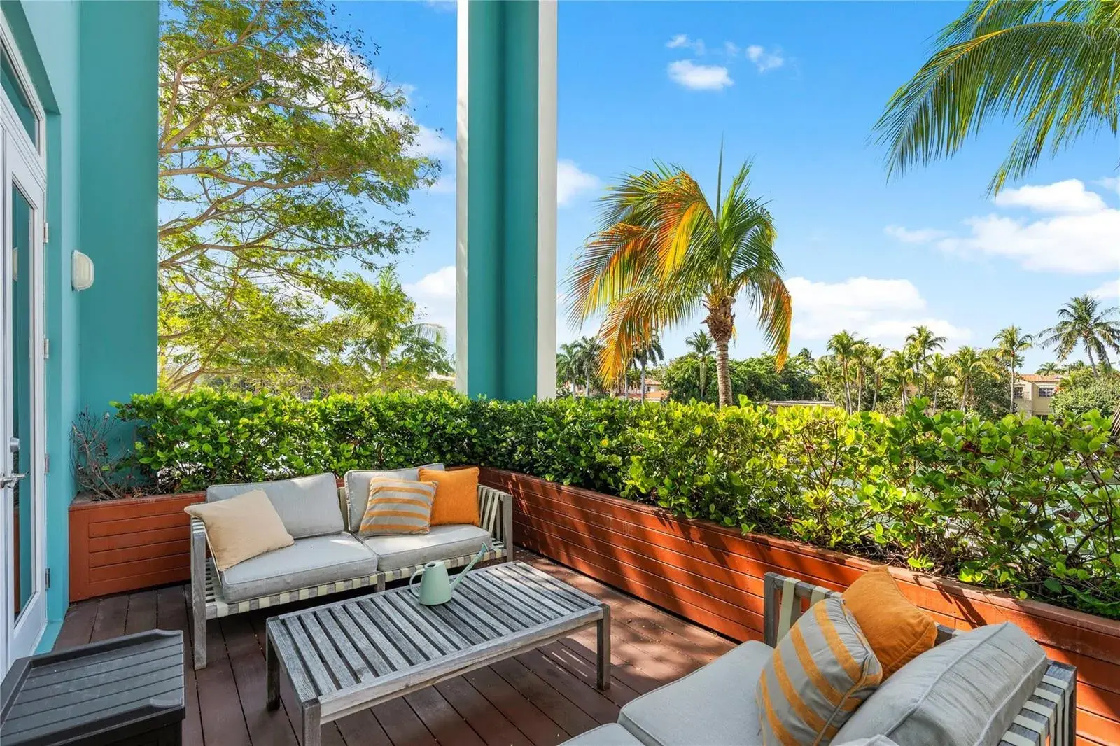 6001 Laguna Path, Miami Beach FL 33141