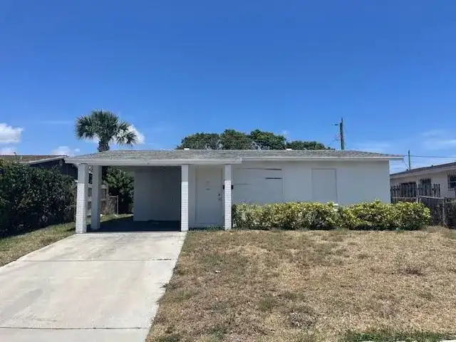 1104 W 24th Street, Riviera Beach FL 33404