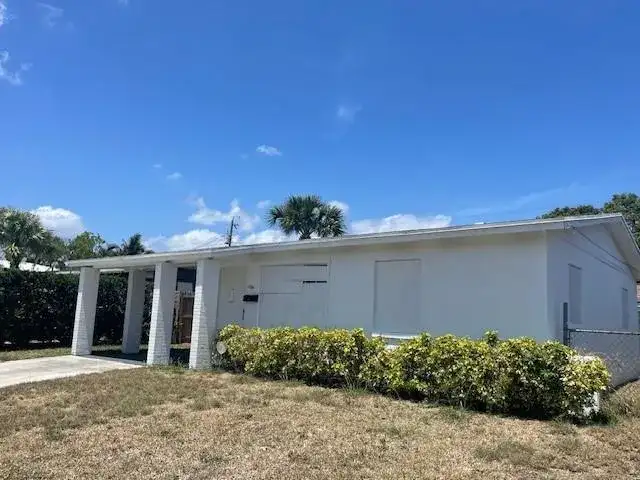 1104 W 24th Street, Riviera Beach FL 33404 photo 3