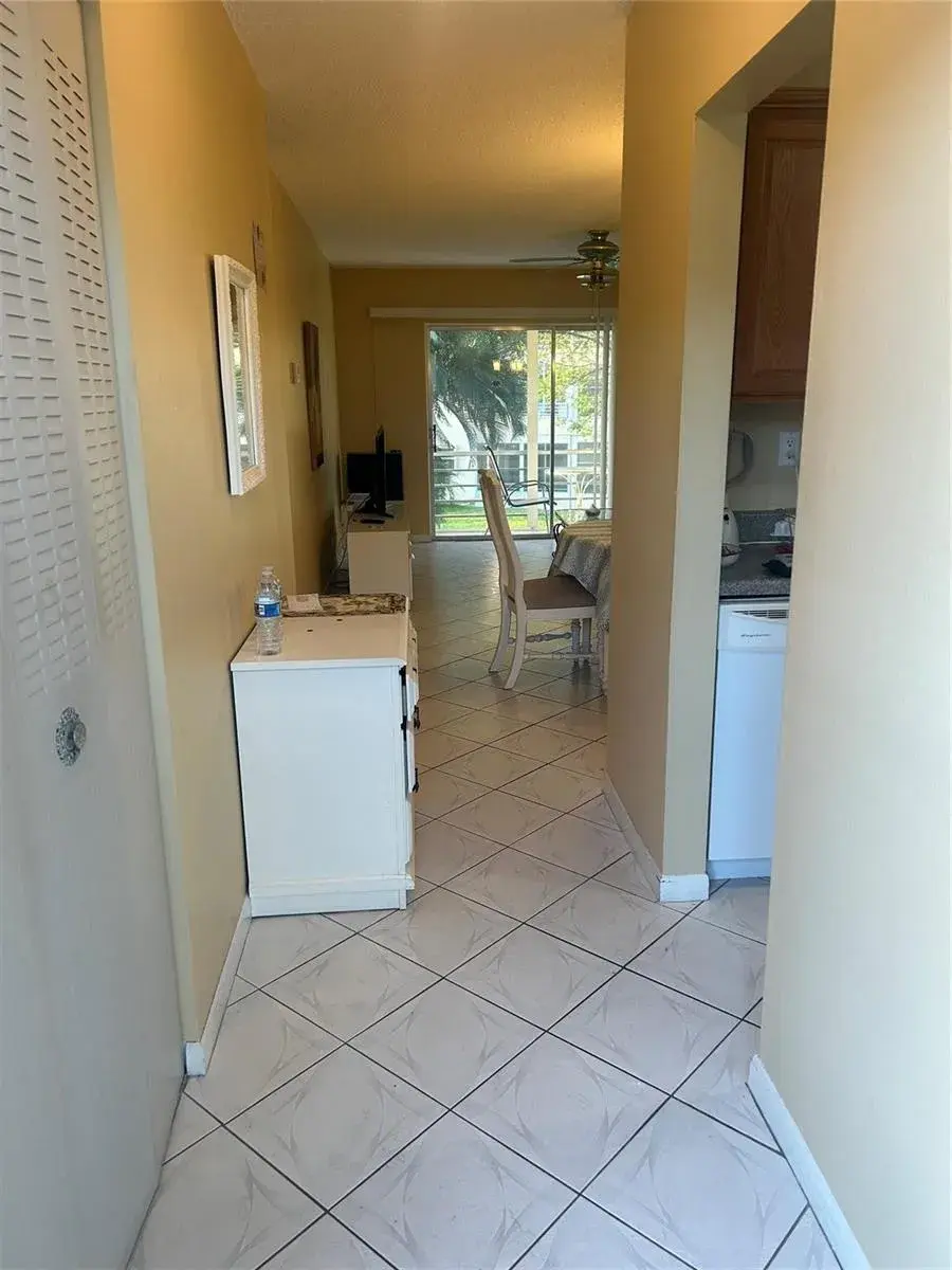 4321 NW 16th Street # 202c, Fort Lauderdale FL 33313