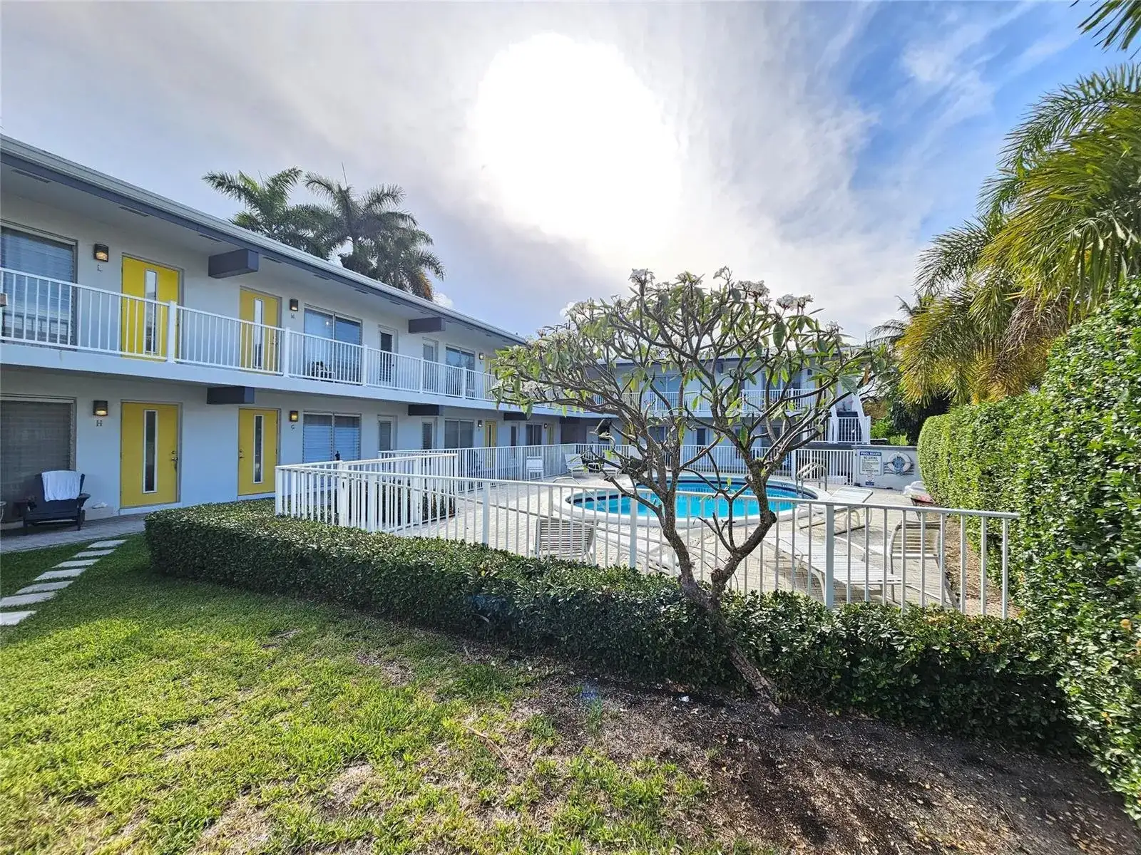 1354 Bayview Drive, Fort Lauderdale FL 33304 photo 5