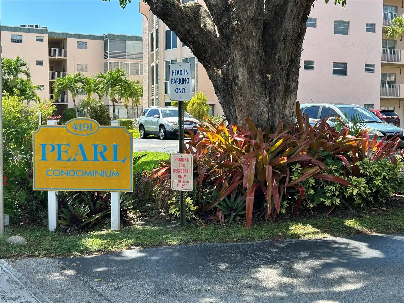 4191 NW 41st Street # 312, Lauderdale Lakes FL 33319 photo 2