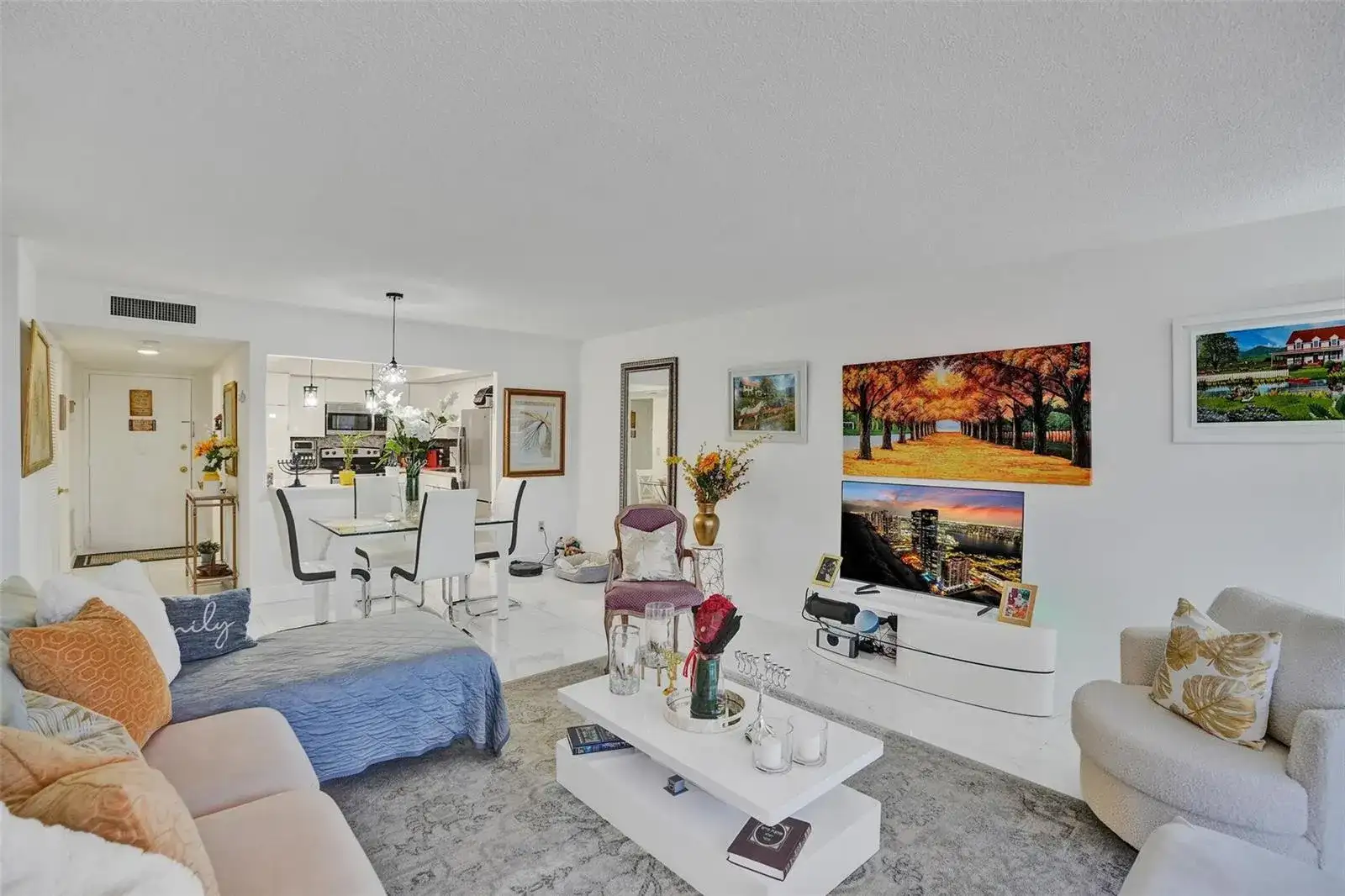 18041 SE Biscayne Boulevard # 503, Aventura FL 33160 photo 2