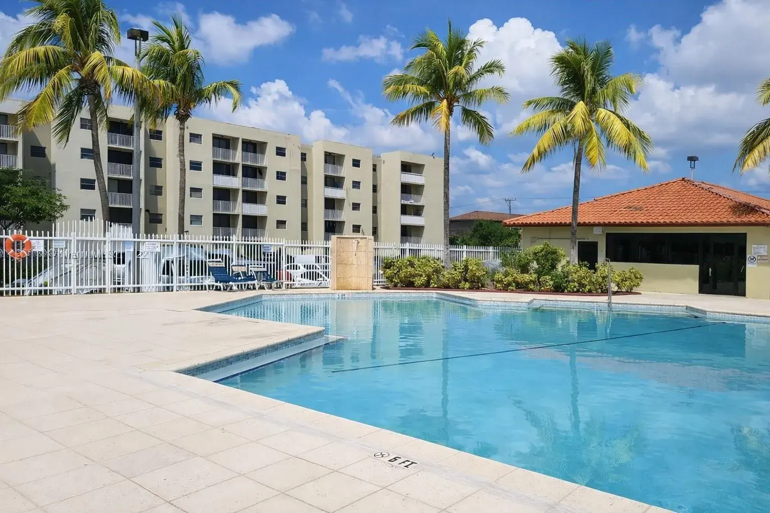 8185 NW 7th Street # 214, Miami FL 33126