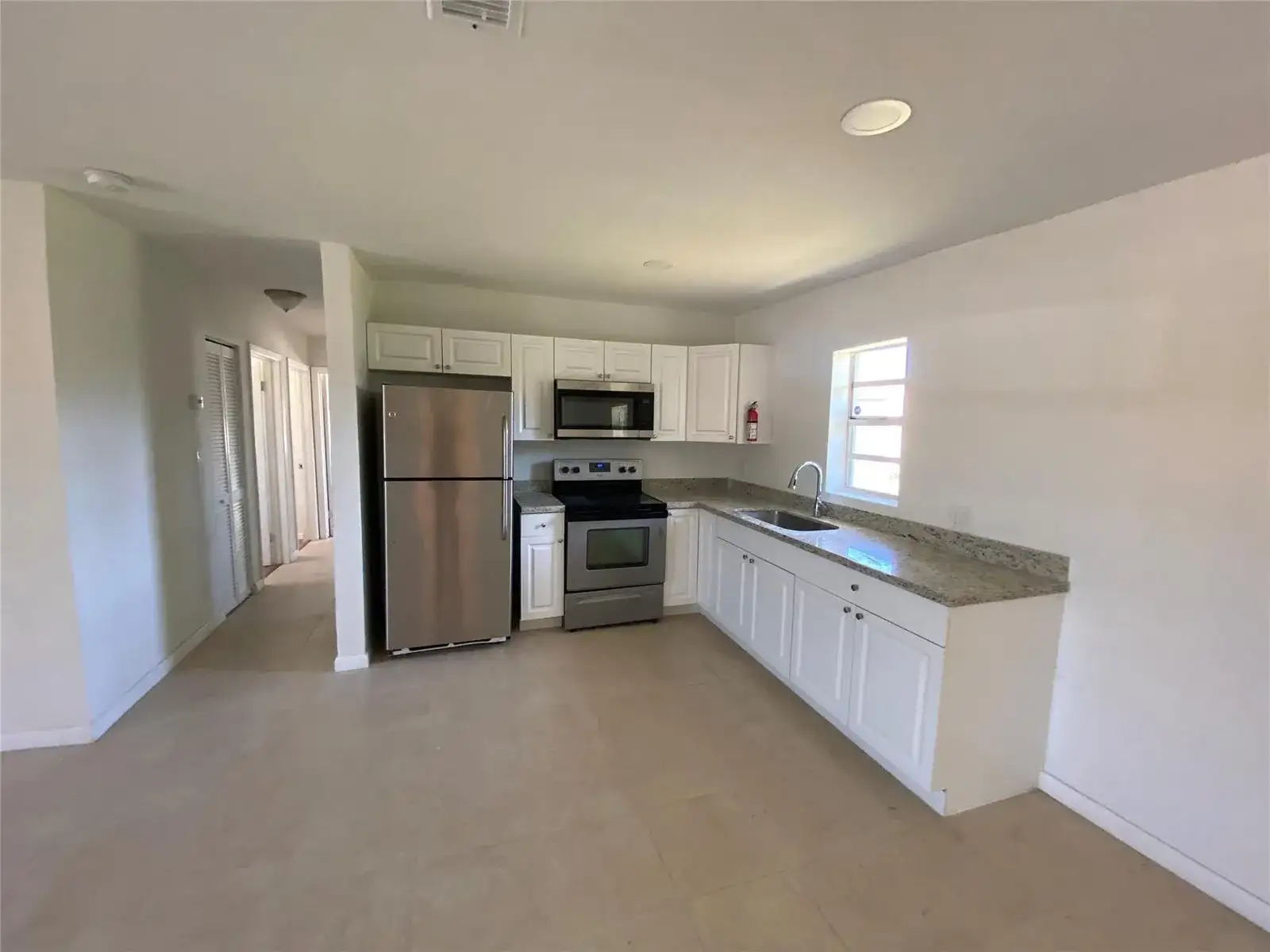 1654 43rd Street, West Palm Beach FL 33407 photo 3