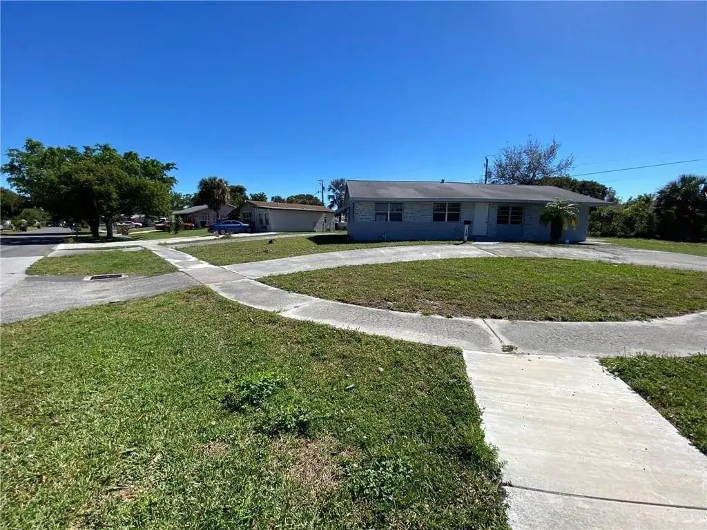 1654 43rd Street, West Palm Beach FL 33407 photo 4
