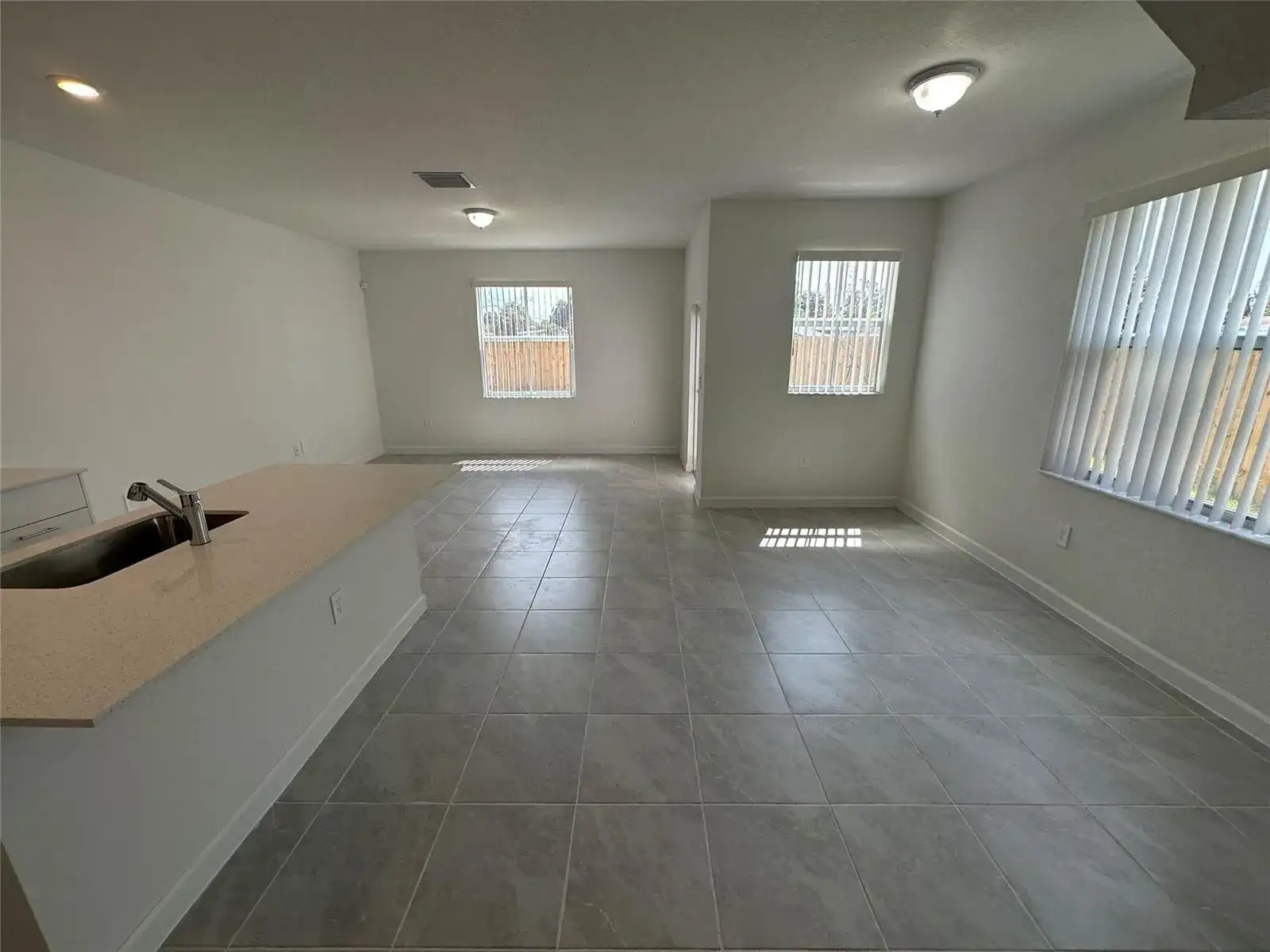 2437 NW 131st Circle, Miami FL 33167 photo 4