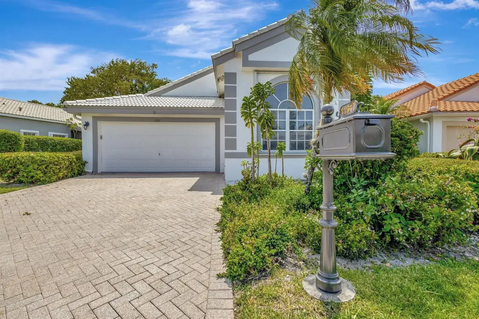 11917 Fountainside Circle, Boynton Beach FL 33437 photo 5