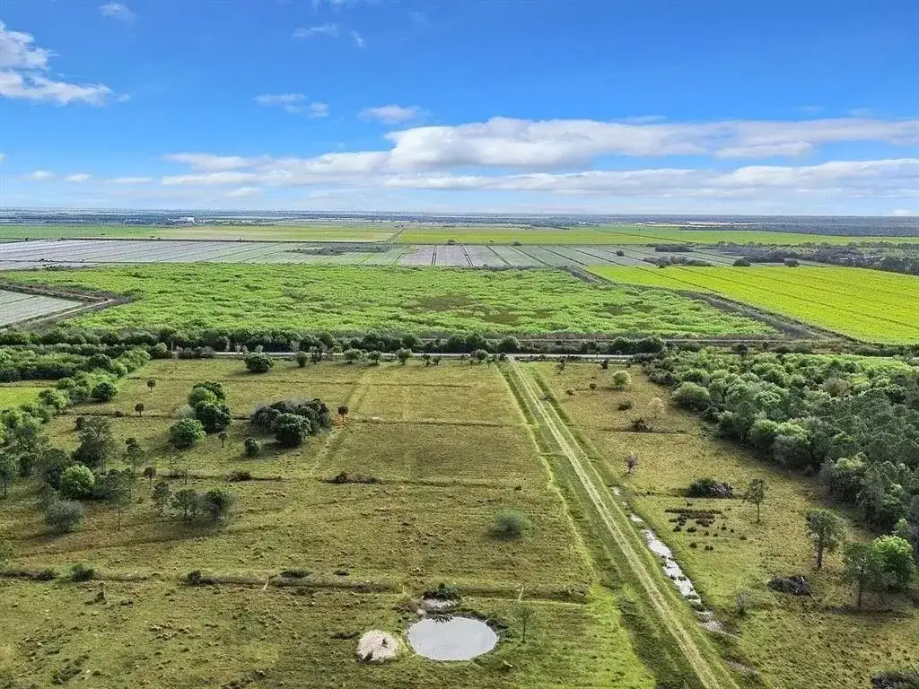 2777 Everhigh Acres Road, Clewiston FL 33440 photo 2