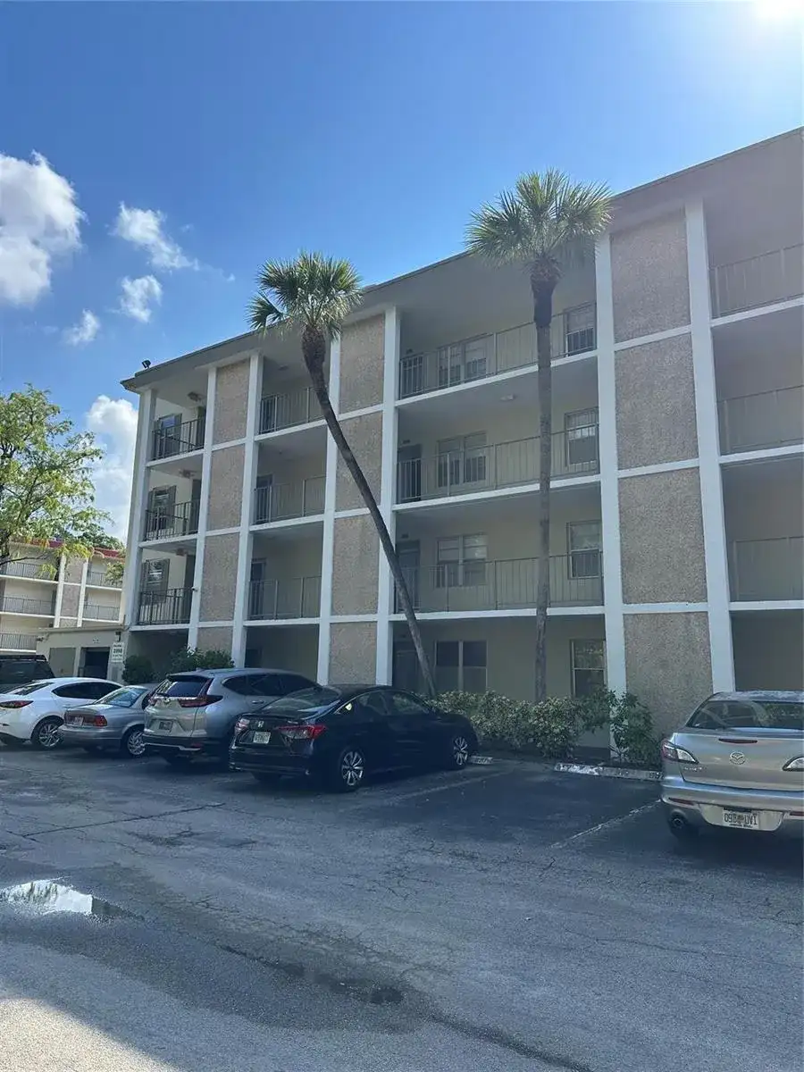 2998 NW 48th Terrace # 327, Lauderdale Lakes FL 33313 photo 2
