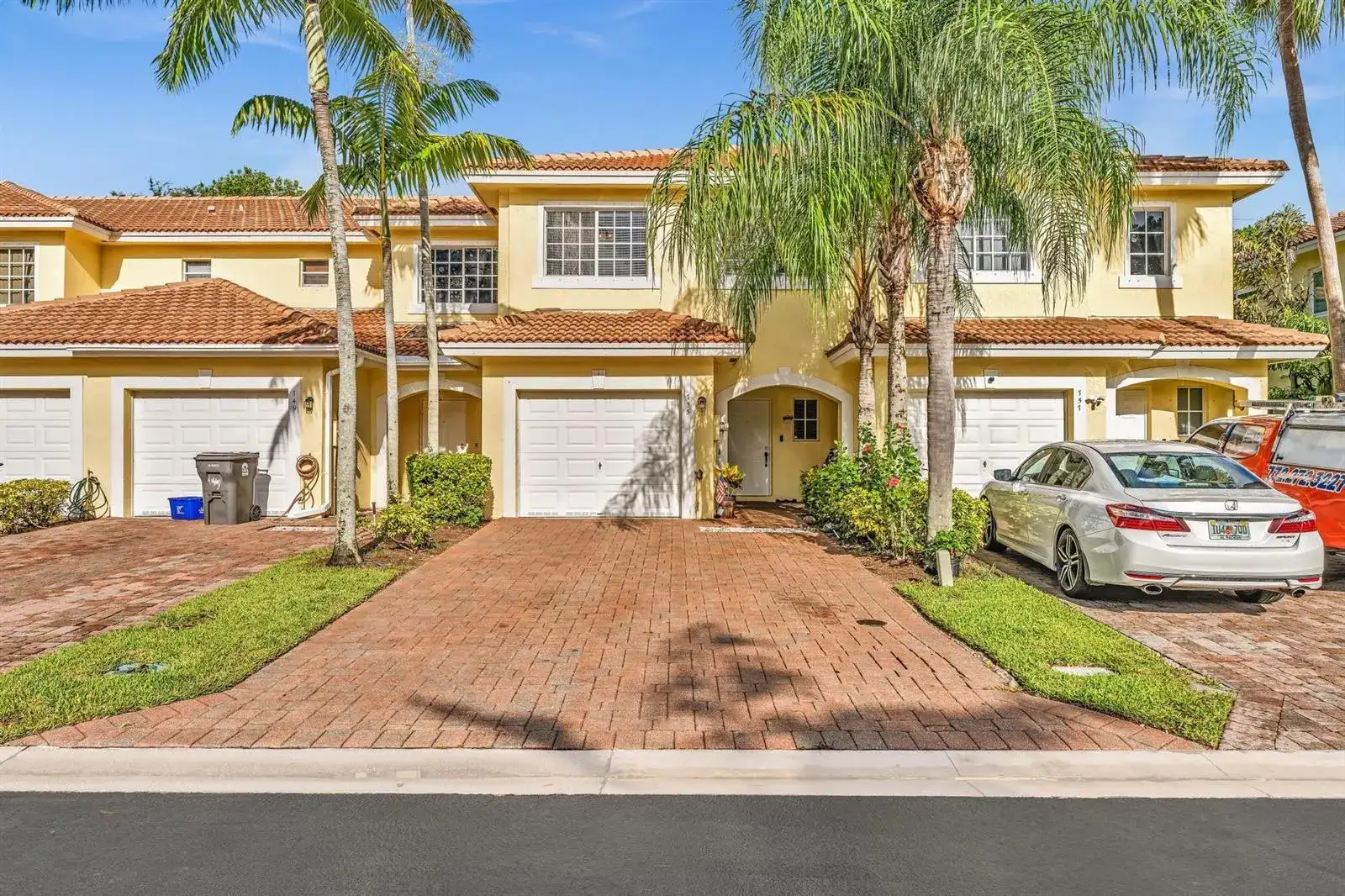 753 Imperial Lake Road # 753, West Palm Beach FL 33413 photo 2