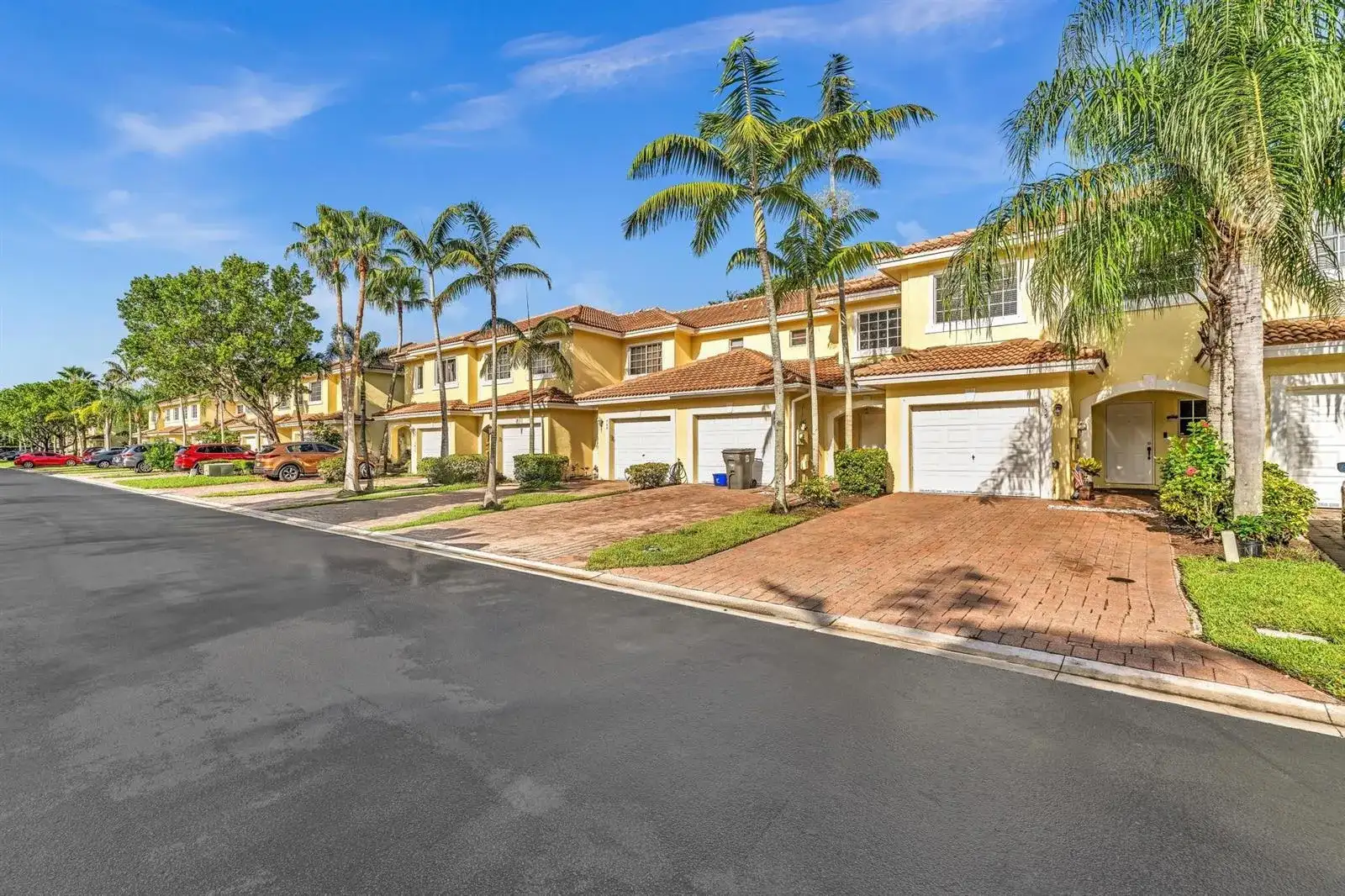 753 Imperial Lake Road # 753, West Palm Beach FL 33413 photo 4