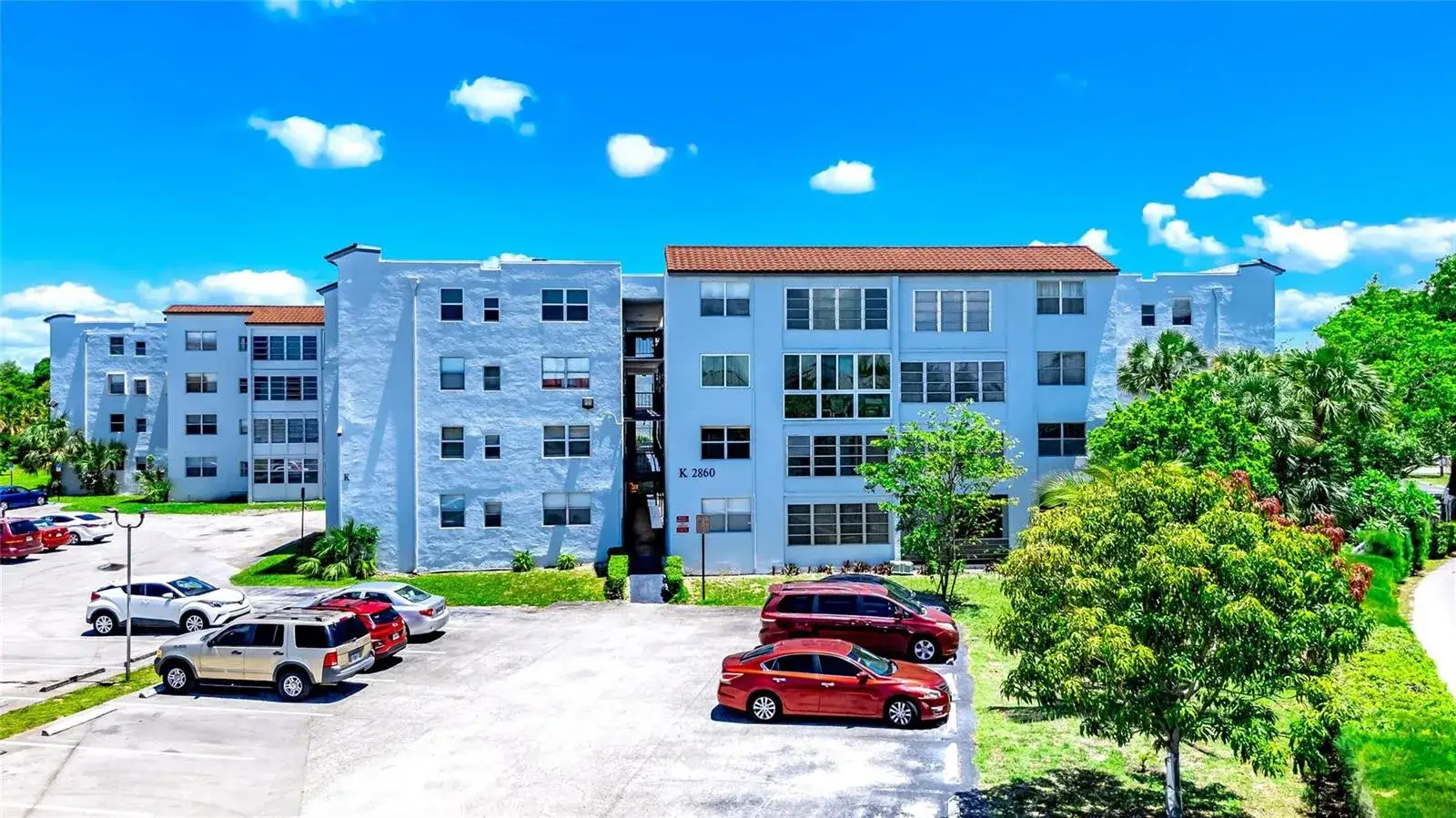 2860 Somerset Drive # 404K, Lauderdale Lakes FL 33311