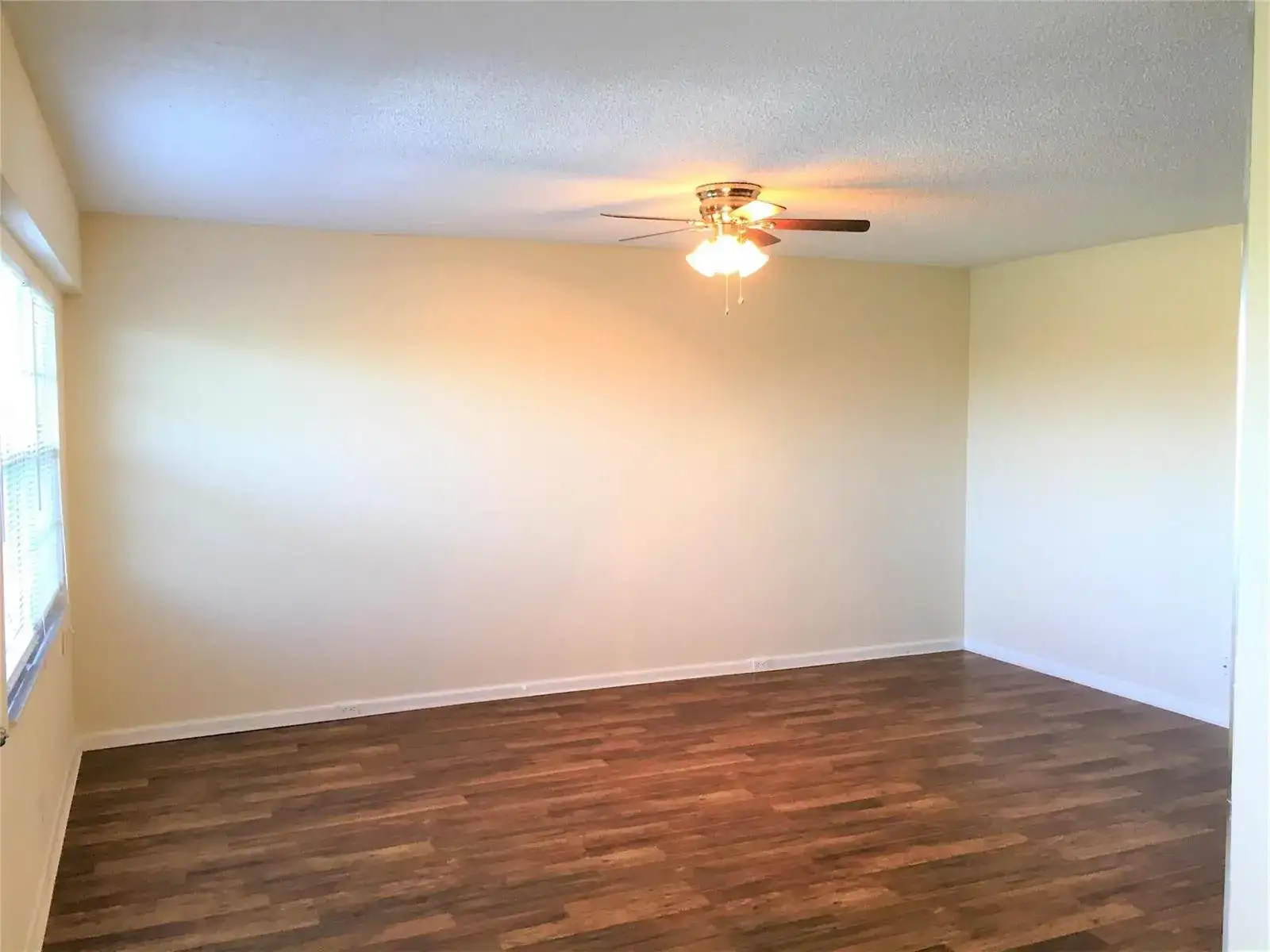 551 SW 135th Avenue # 405b, Pembroke Pines FL 33027 photo 4