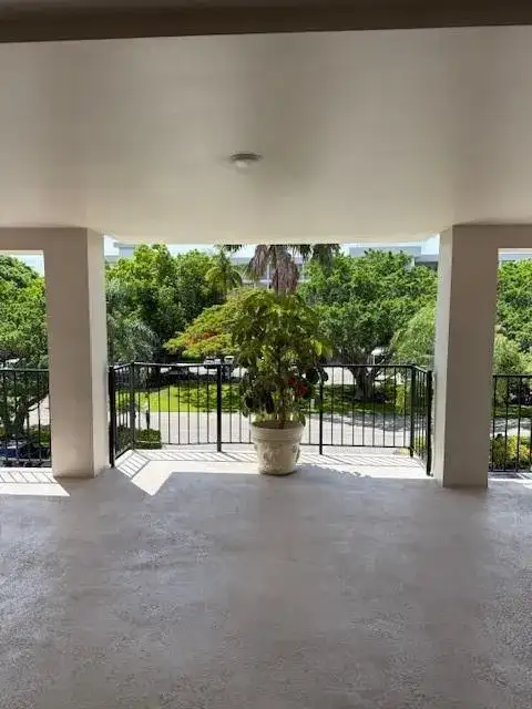 2800 N Palm Aire Drive # 304, Pompano Beach FL 33069 photo 2