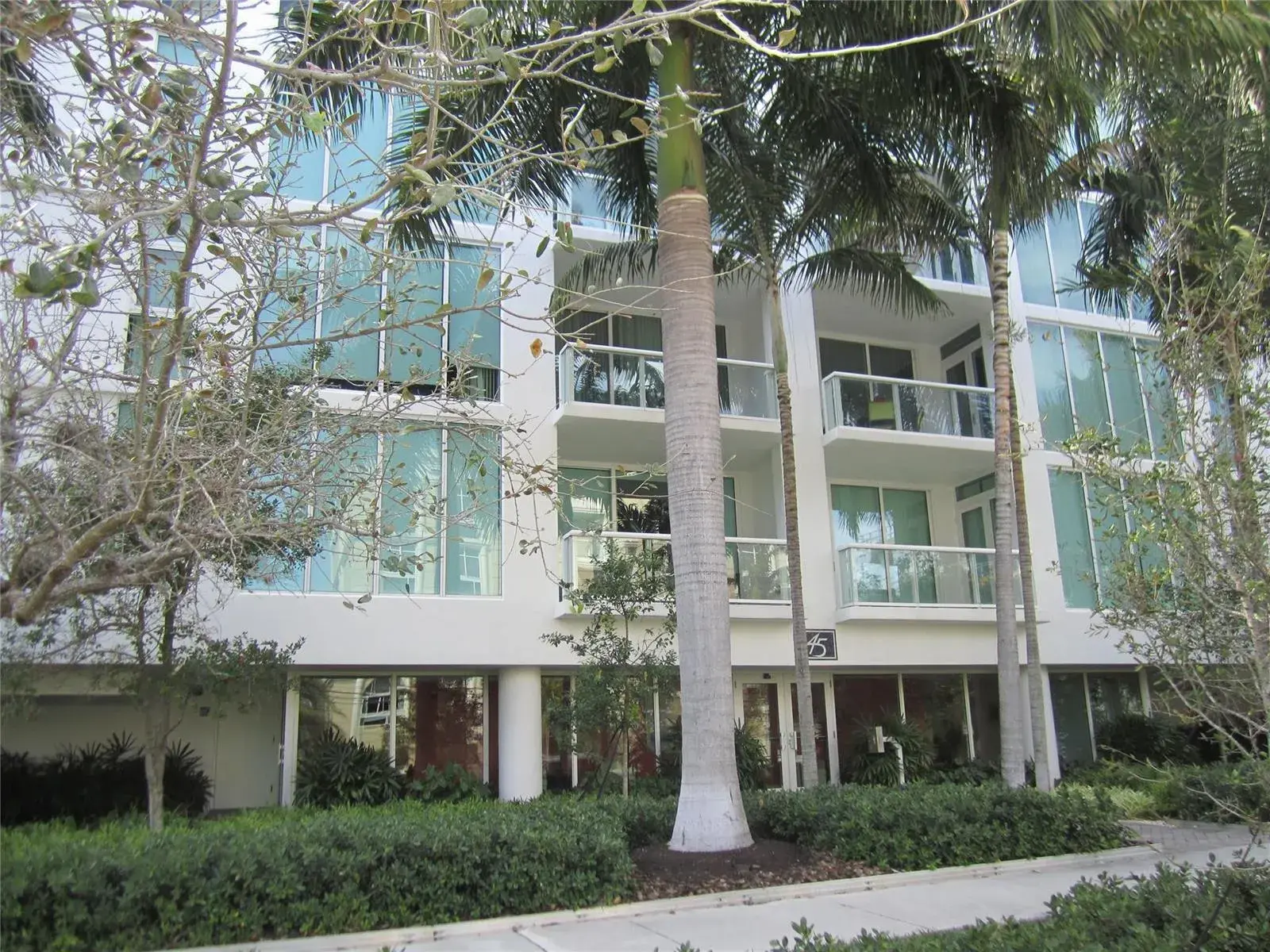 45 Hendricks Isle # 301, Fort Lauderdale FL 33301