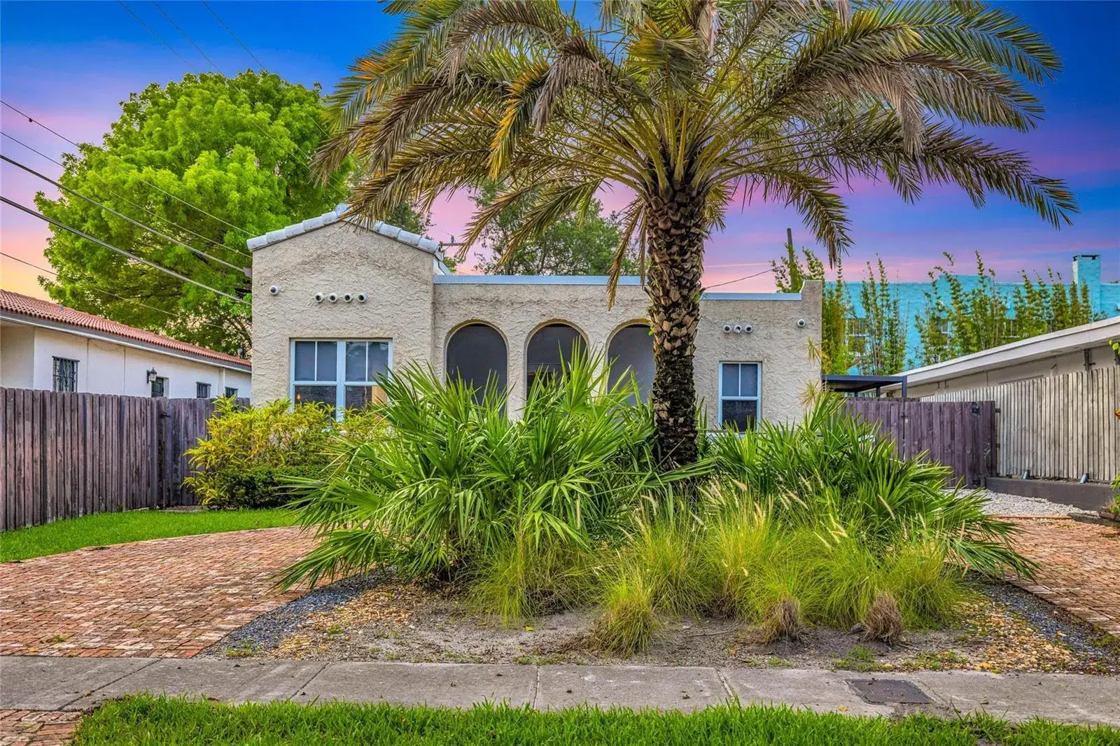 11 SE 13th Street, Fort Lauderdale FL 33316