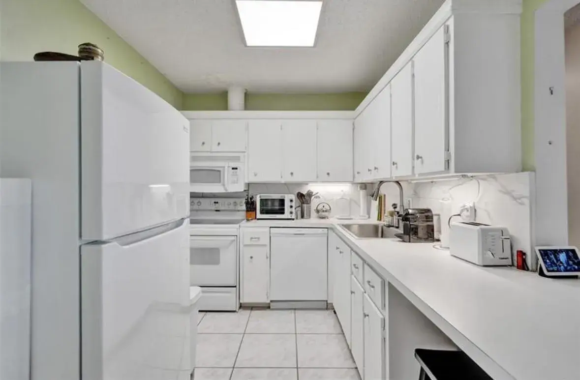 6750 NE 21st Road # 123, Fort Lauderdale FL 33308