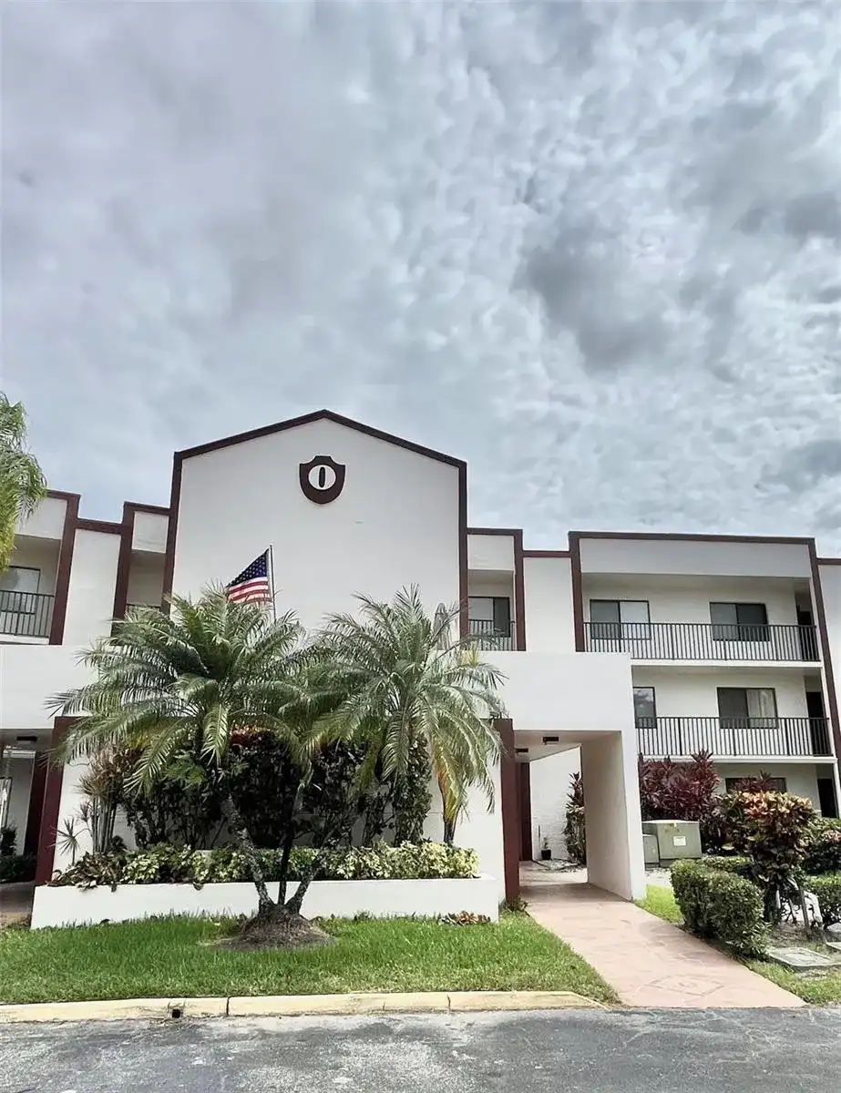 9691 N Belfort Circle # 305, Fort Lauderdale FL 33321
