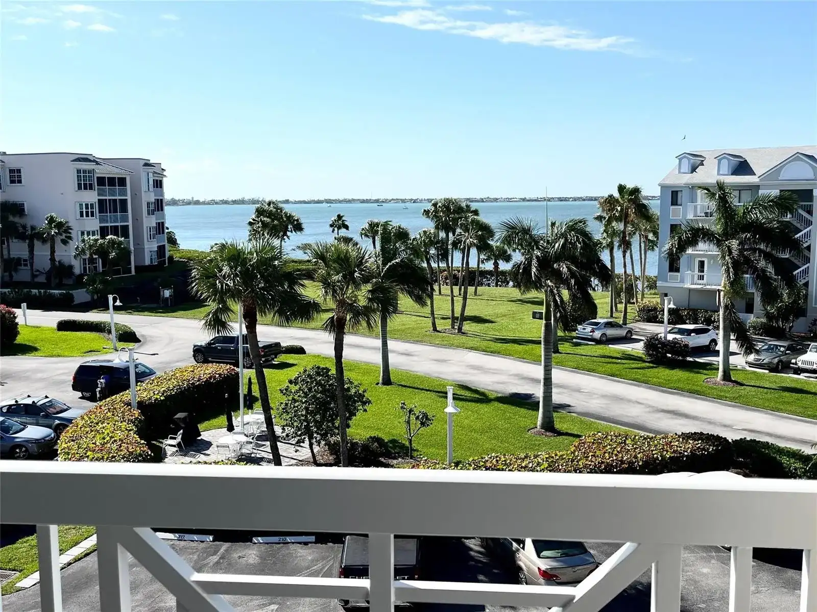 40 NE Plantation Road # 208, Stuart FL 34996 photo 2