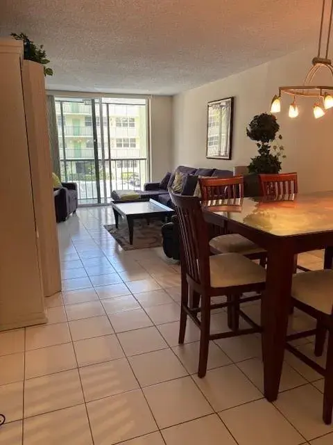 5321 NE 24th Terrace # 203a, Fort Lauderdale FL 33308