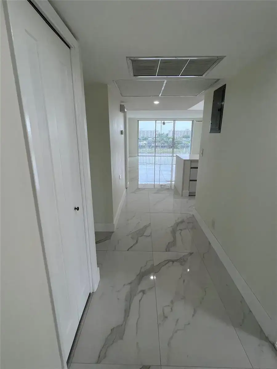 3150 N Course Lane # 610, Pompano Beach FL 33069 photo 2