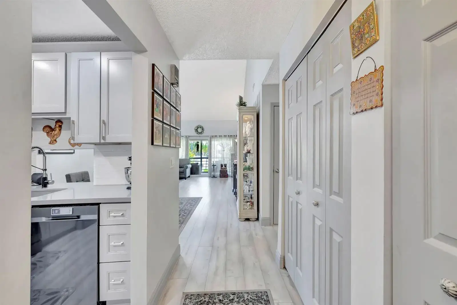 8799 Holly Court # 202, Tamarac FL 33321 photo 2