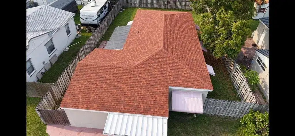 2071 NE 180th Street, North Miami Beach FL 33162 photo 3