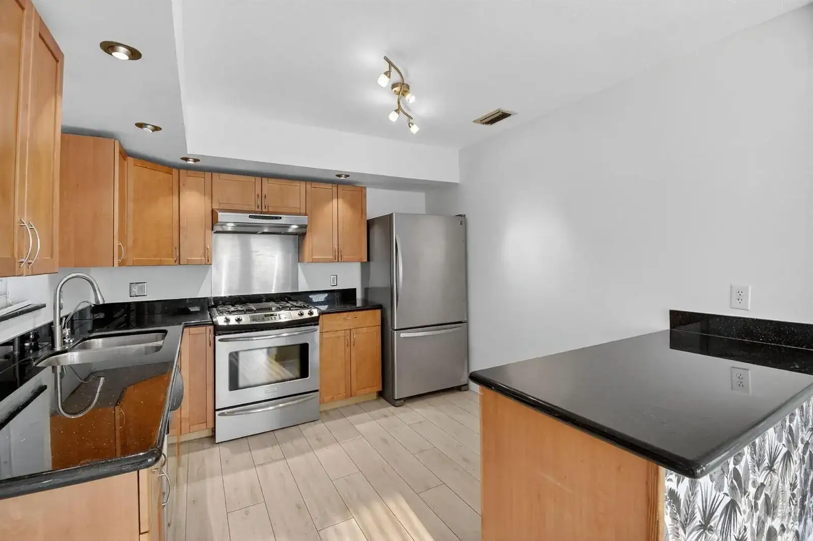 1606 NE 15th Avenue # 1606, Fort Lauderdale FL 33305 photo 5
