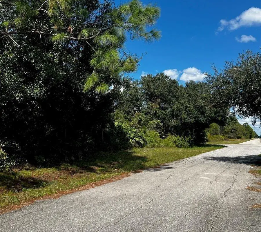 1221 Hamilton Avenue, Lehigh Acres FL 33972
