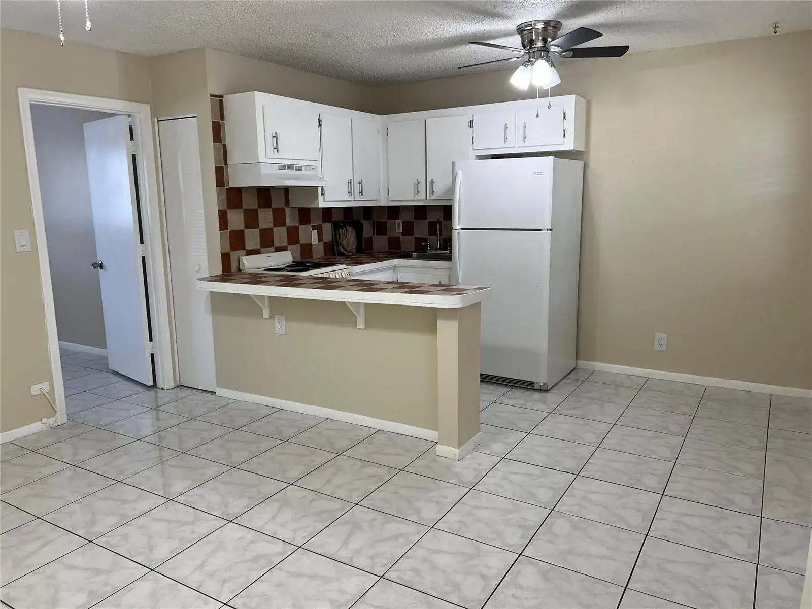 5168 NE 6th Avenue # 426, Fort Lauderdale FL 33334 photo 4