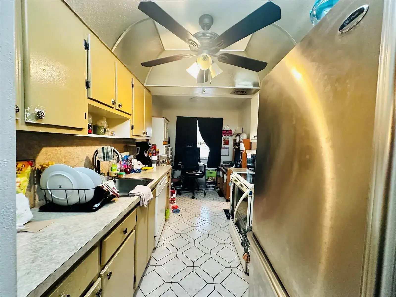 3070 NW 48th Terrace # 307, Lauderdale Lakes FL 33313 photo 2