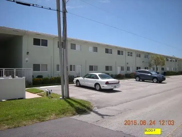 2100 NE 38th Street # 216, Lighthouse Point FL 33064