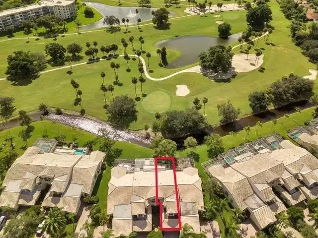 676 W Palm Aire Drive, Pompano Beach FL 33069 photo 4