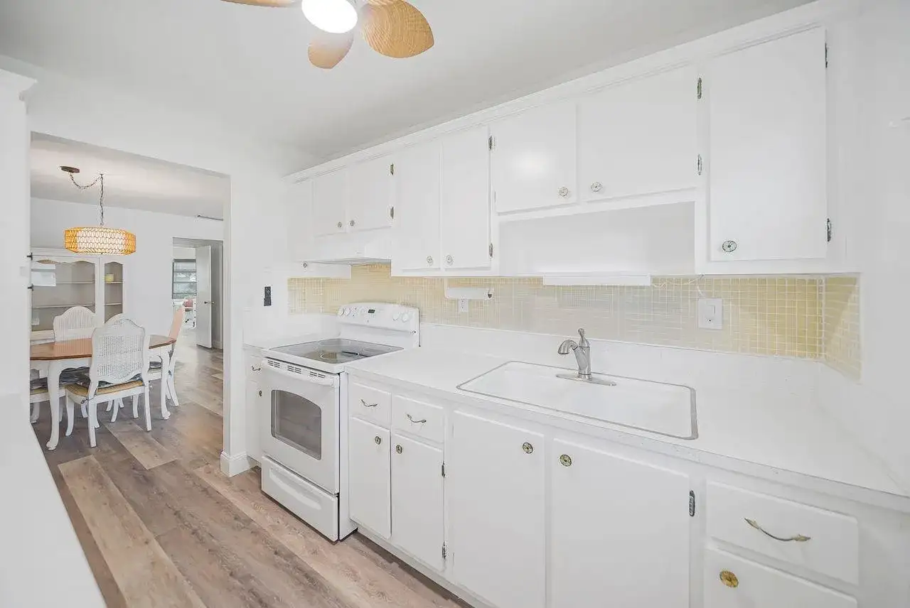 255 High Point Court # C, Boynton Beach FL 33435 photo 3