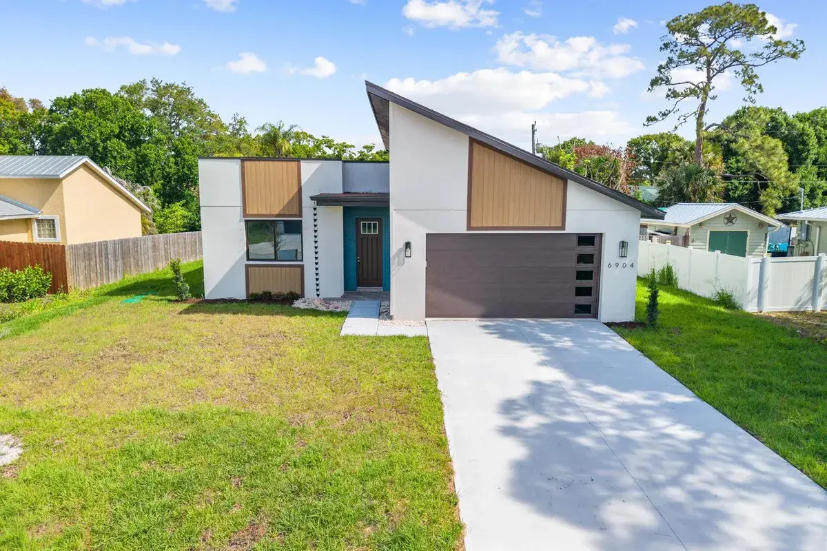6904 Salerno Road, Fort Pierce FL 34951