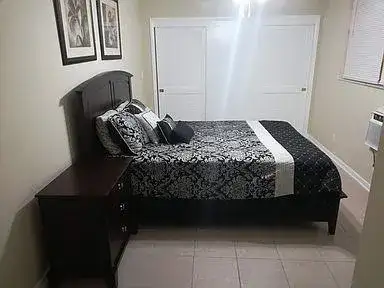 9420 S Hollybrook Lake Drive # 305, Pembroke Pines FL 33025 photo 5