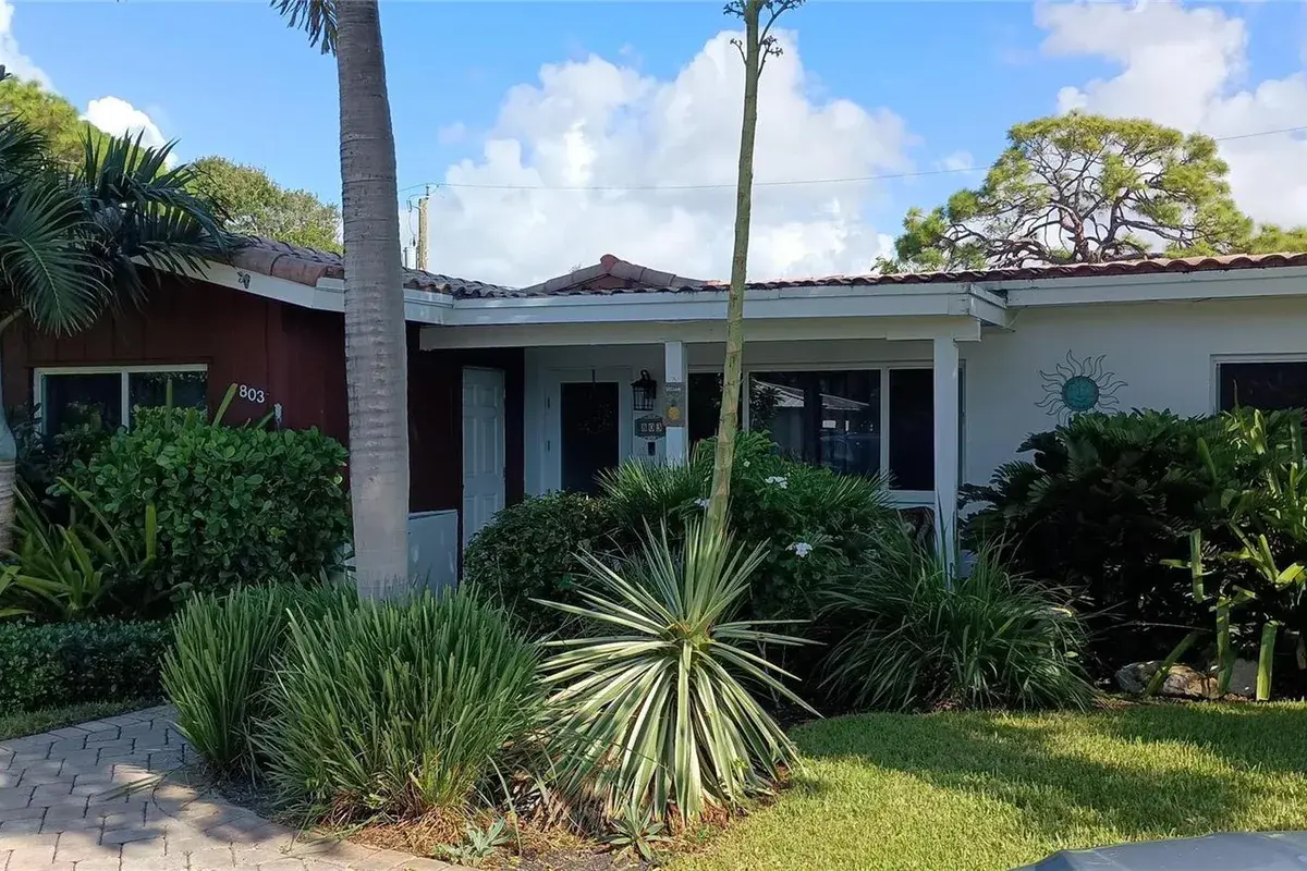 803 NE 21st Drive, Fort Lauderdale FL 33305