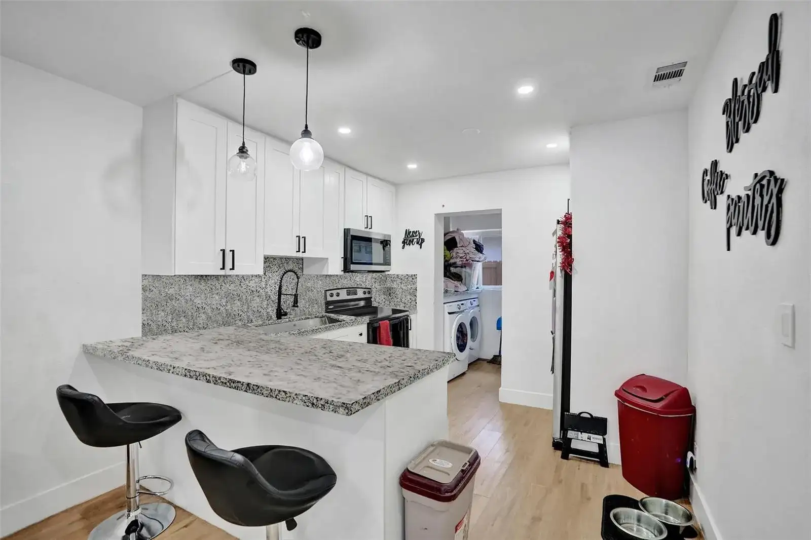209 NE 9th Street, Pompano Beach FL 33060 photo 4