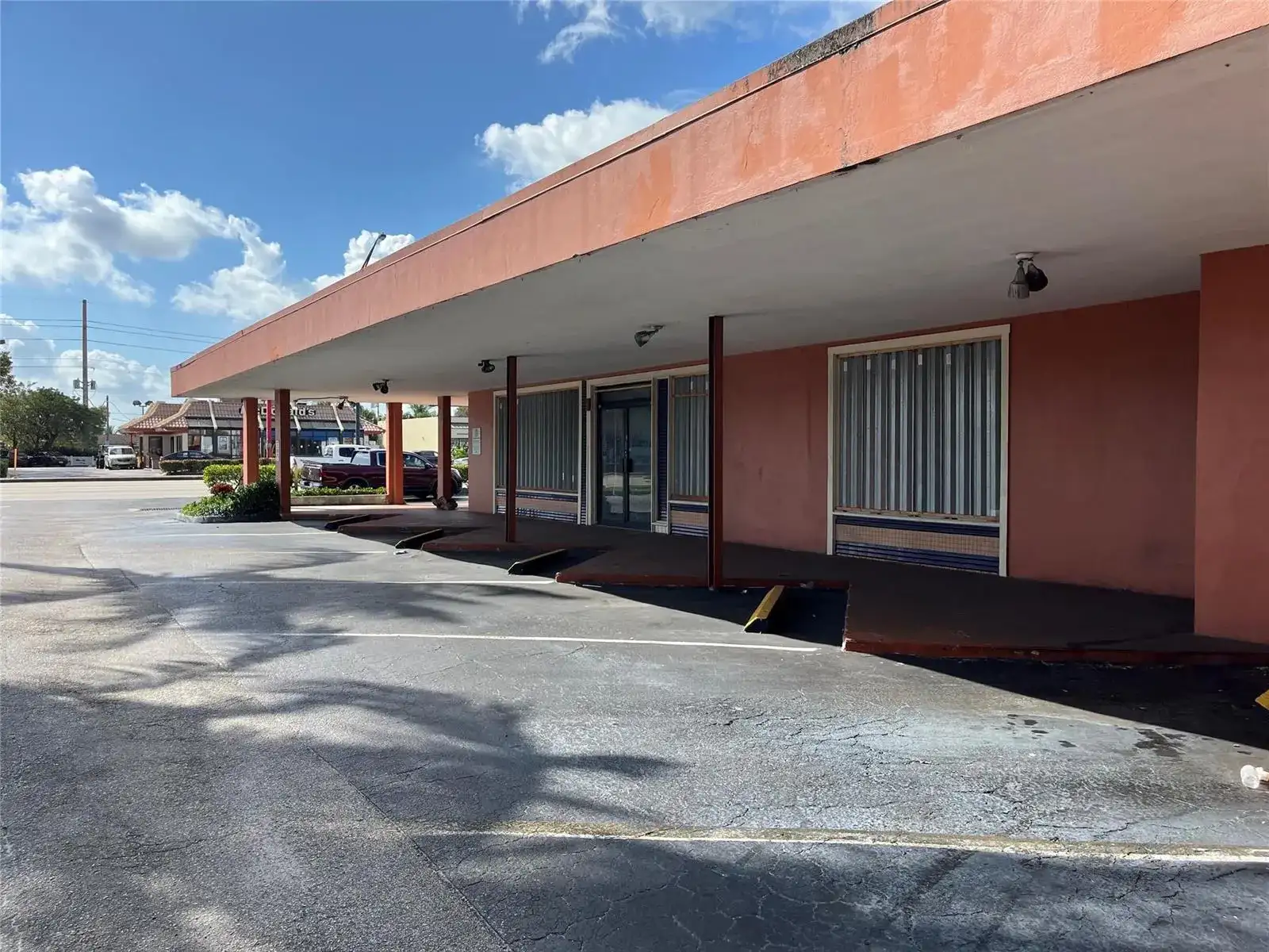 1361 E Commercial Boulevard, Oakland Park FL 33334 photo 2